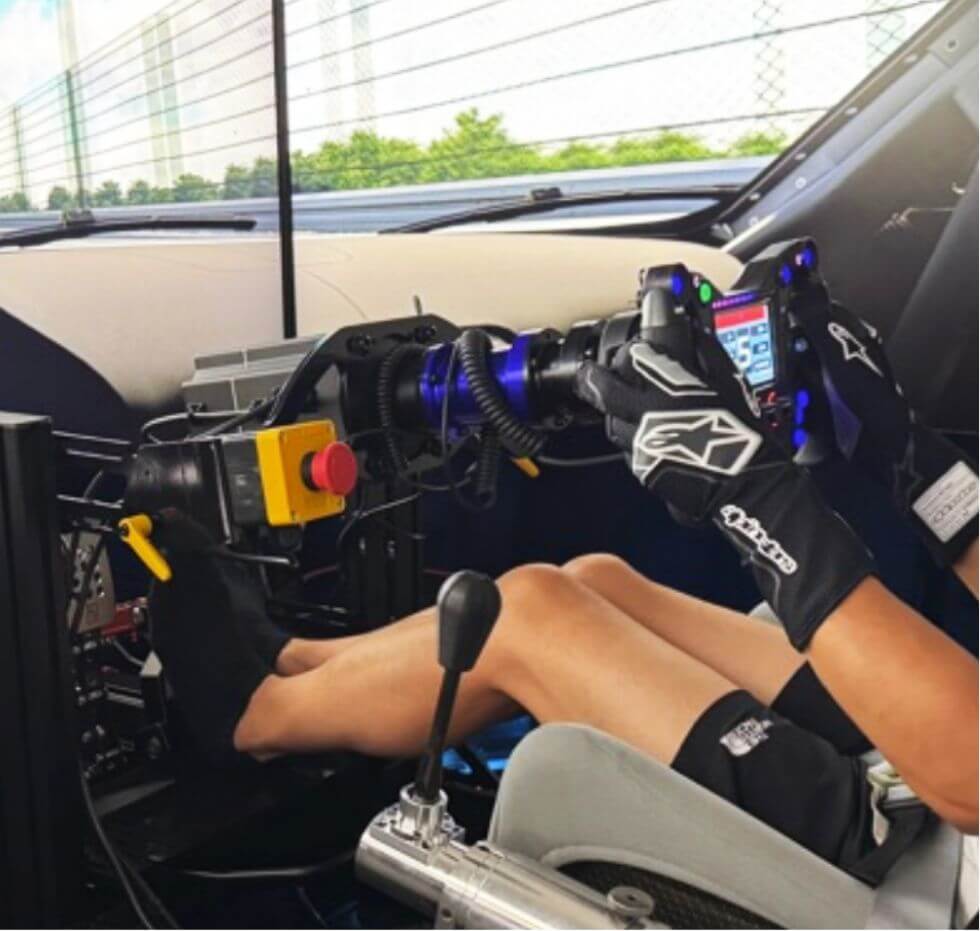 ZENKAIRACING】レーシングシミュレーター開発・販売