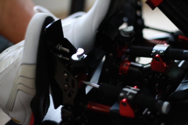 IMG_4379 | 株式会社ゼンカイレーシング|レーシングシミュレーターの開発・ハンコン販売