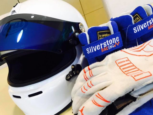 16 | 株式会社ゼンカイレーシング|レーシングシミュレーターの開発・ハンコン販売