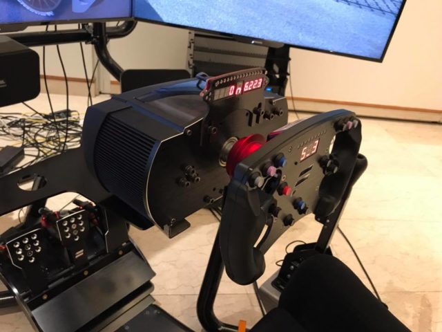 51 | 株式会社ゼンカイレーシング|レーシングシミュレーターの開発・ハンコン販売