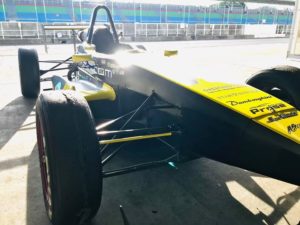 0db224cb6e632f138d4a.jpg | 株式会社ゼンカイレーシング|レーシングシミュレーターの開発・ハンコン販売