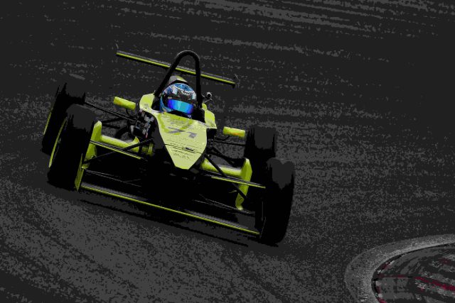 ZENKAIRACING讒禄DSC_6330_R | 株式会社ゼンカイレーシング|レーシングシミュレーターの開発・ハンコン販売