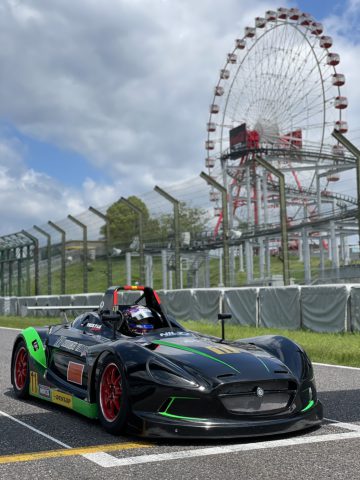 vita_1 | 株式会社ゼンカイレーシング|レーシングシミュレーターの開発・ハンコン販売