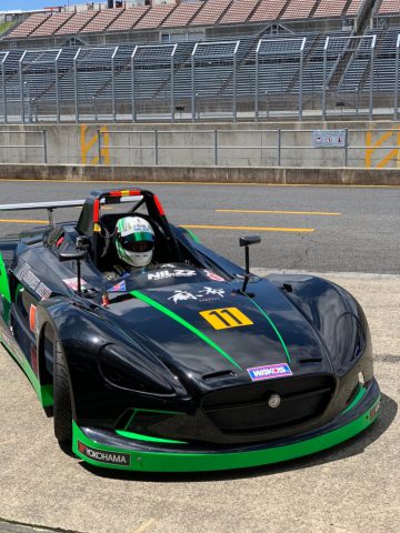 vita_3 | 株式会社ゼンカイレーシング|レーシングシミュレーターの開発・ハンコン販売