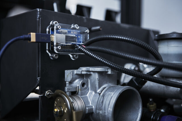 08 | 株式会社ゼンカイレーシング|レーシングシミュレーターの開発・ハンコン販売