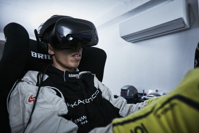 10 | 株式会社ゼンカイレーシング|レーシングシミュレーターの開発・ハンコン販売