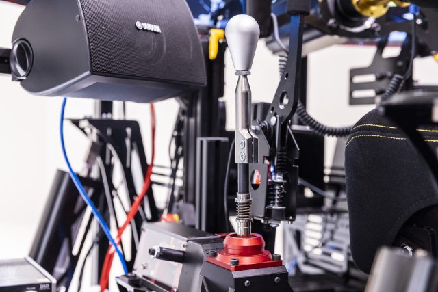 _A3_9951 | 株式会社ゼンカイレーシング|レーシングシミュレーターの開発・ハンコン販売