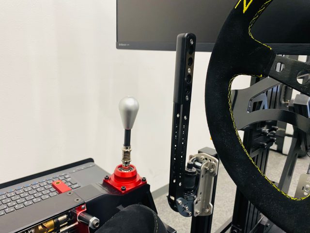 IMG_4901 | 株式会社ゼンカイレーシング|レーシングシミュレーターの開発・ハンコン販売