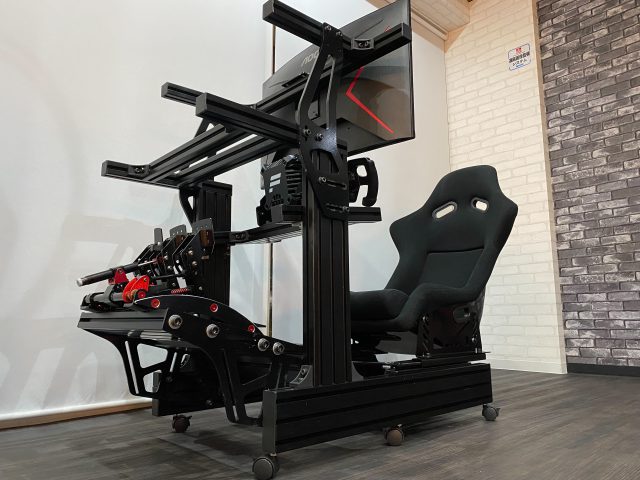 S__10428650 | 株式会社ゼンカイレーシング|レーシングシミュレーターの開発・ハンコン販売