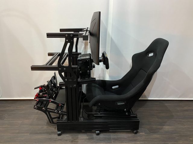 S__10428652 | 株式会社ゼンカイレーシング|レーシングシミュレーターの開発・ハンコン販売