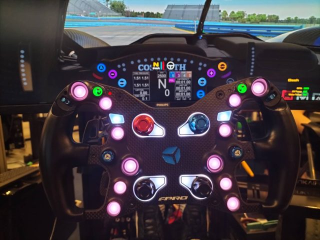 81077 | 株式会社ゼンカイレーシング|レーシングシミュレーターの開発・ハンコン販売